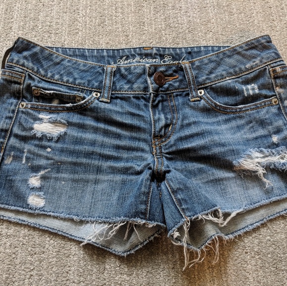 American eagle - Picture 1 of 2